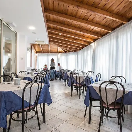 Nancy Hotel Rimini