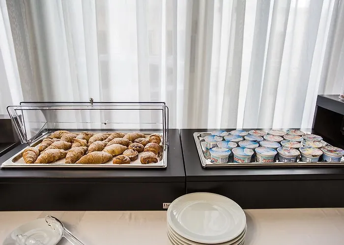 Nancy 3* ريميني